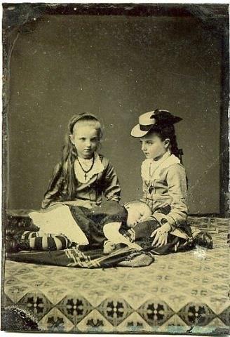 308635_456061297808954_415958334_n